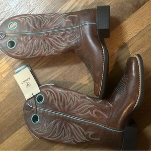 NWT Ariat Round Up Ryder women’s boot